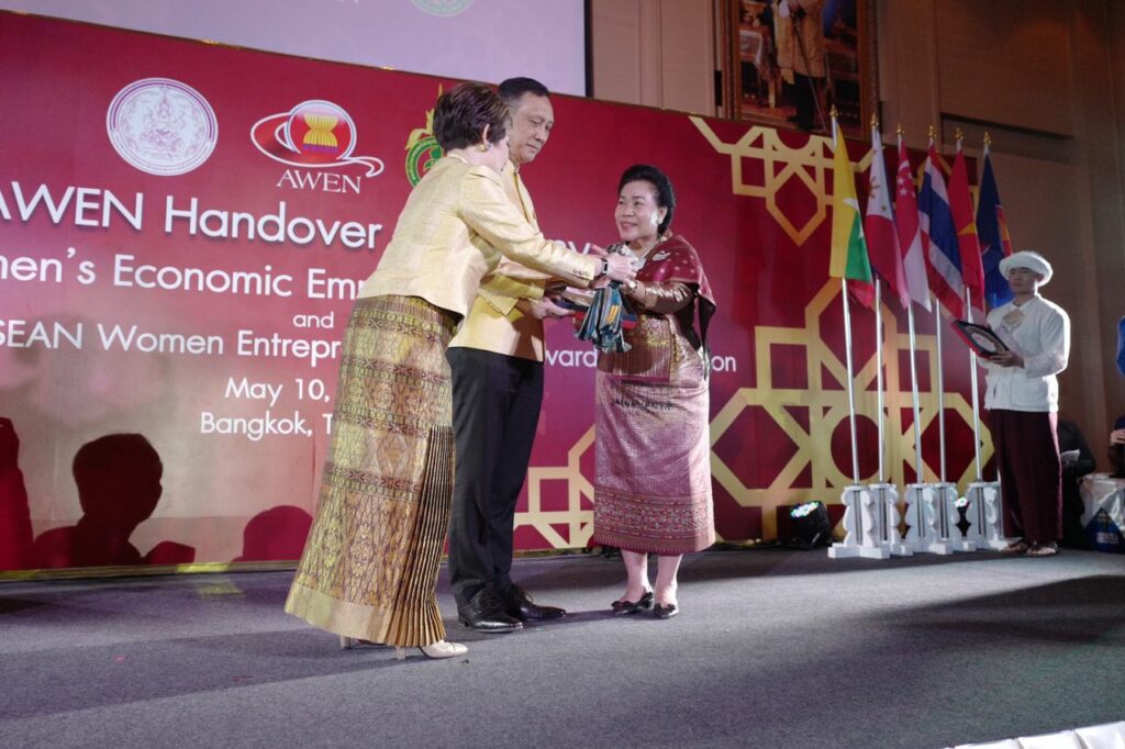 WhatsApp Image 2018-07-28 at 10.35.06 AM